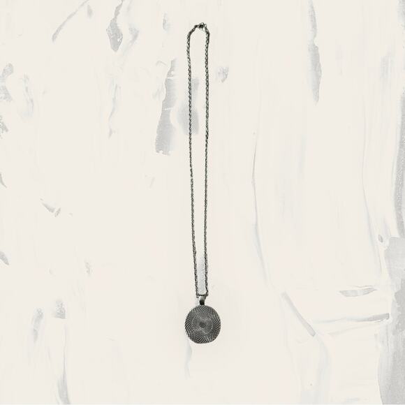 Silver Toned Chain‎ Pendant "Best Friends Are The Sisters We Choose" Necklace - Picture 2 of 6